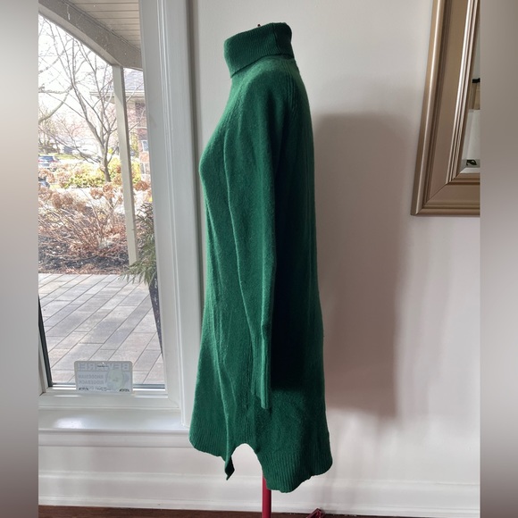 EMERALD GREEN J CREW TURTLENECK DRESS - Picture 3 of 13